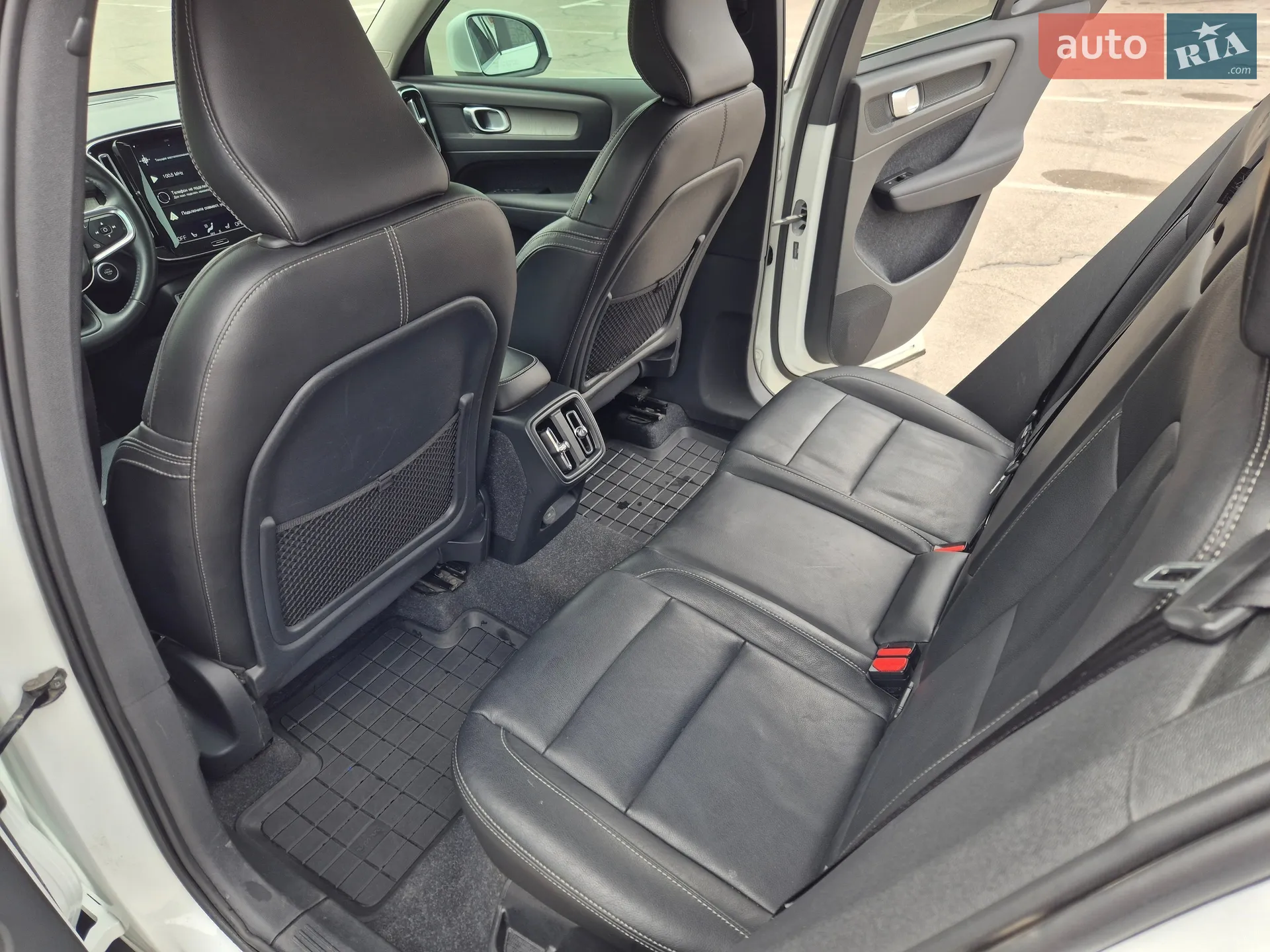 2020 Volvo XC40 - мініатюра 12