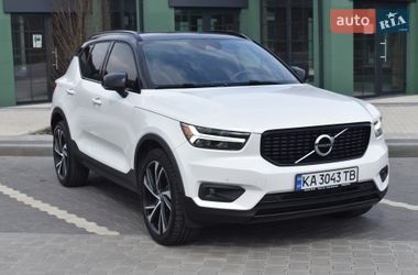 Позашляховик / Кросовер Volvo XC40 2020 в Києві