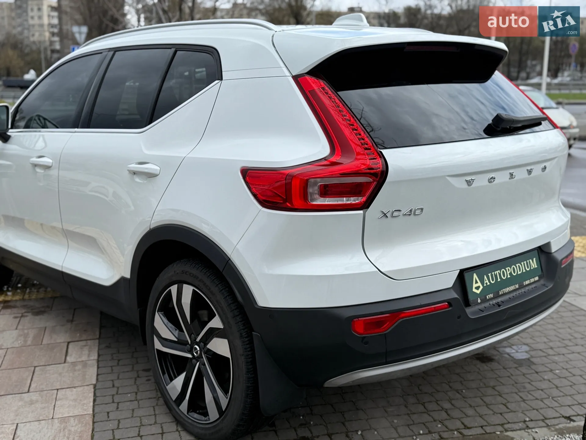 2024 Volvo XC40 - мініатюра 8