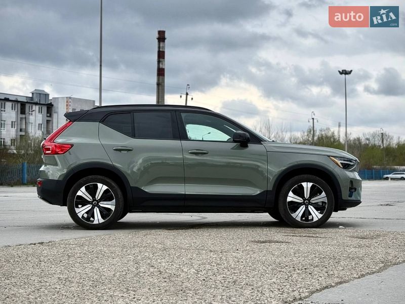 Позашляховик / Кросовер Volvo XC40 2023 в Чернівцях фото 7 Позашляховик / Кросовер Volvo XC40 2023 в Чернівцях