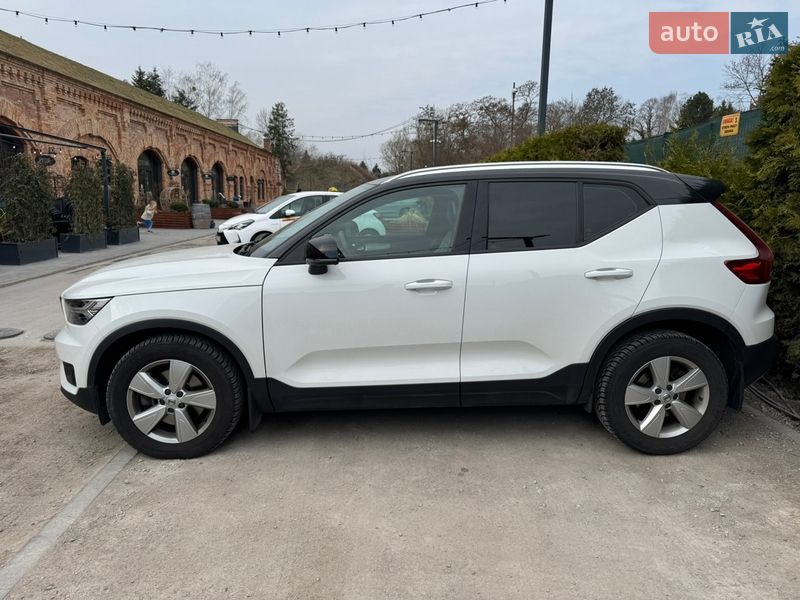 Внедорожник / Кроссовер Volvo XC40 2020 в Львове фото 3 Внедорожник / Кроссовер Volvo XC40 2020 в Львове