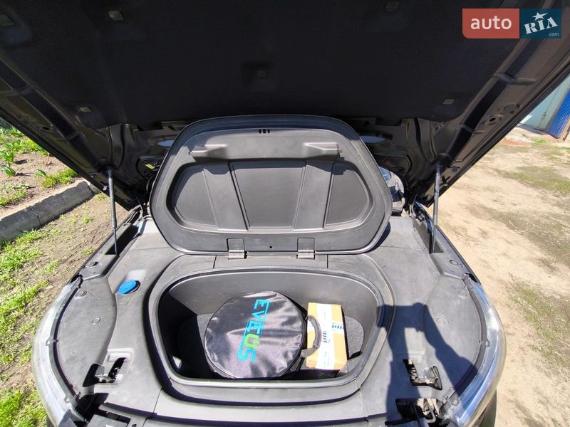 Позашляховик / Кросовер Volvo XC40 2021 в Лозовій