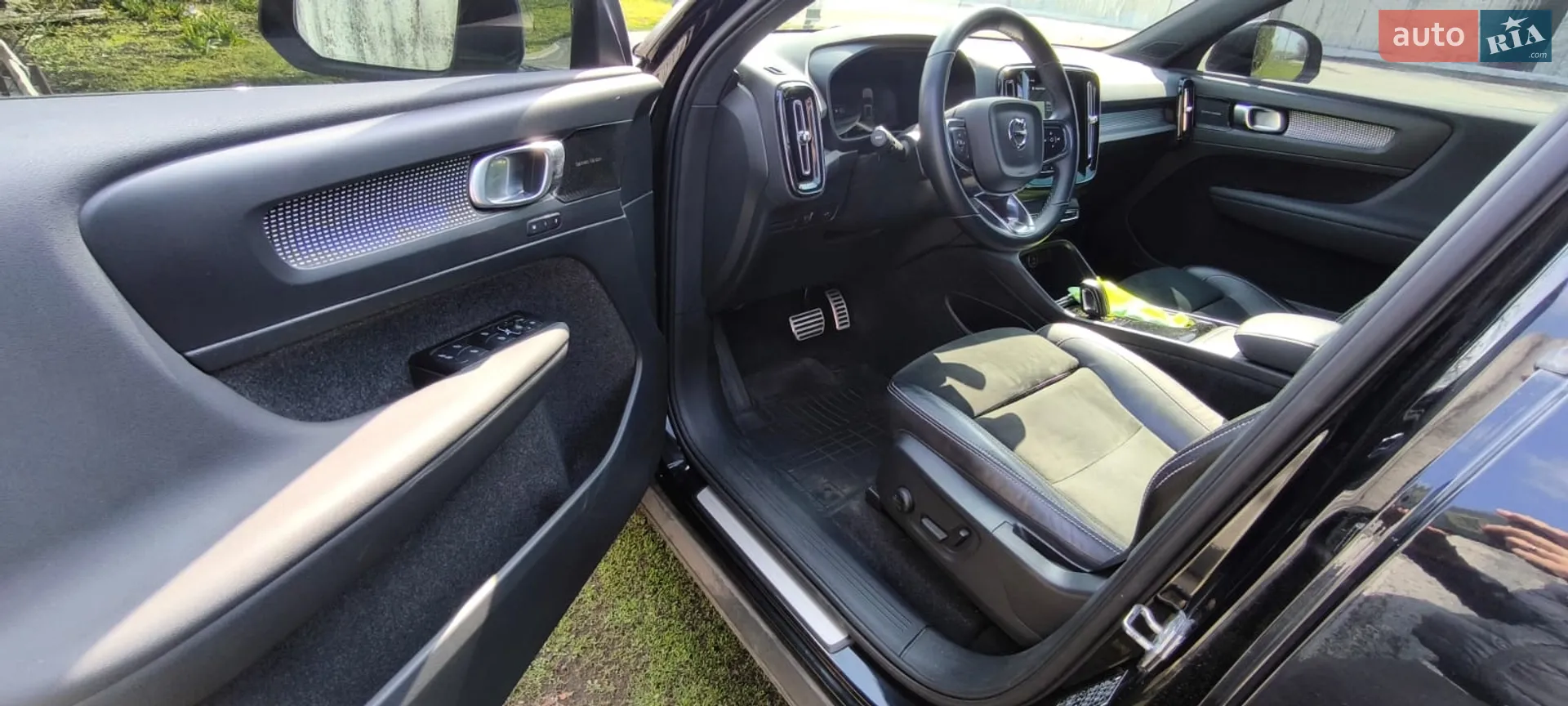 2021 Volvo XC40 - мініатюра 21