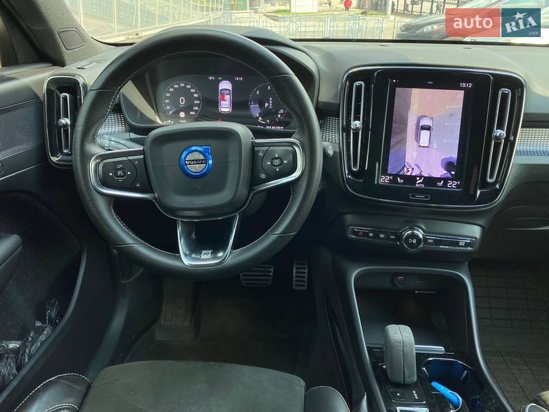 Внедорожник / Кроссовер Volvo XC40 2018 в Киеве фото 32 Внедорожник / Кроссовер Volvo XC40 2018 в Киеве