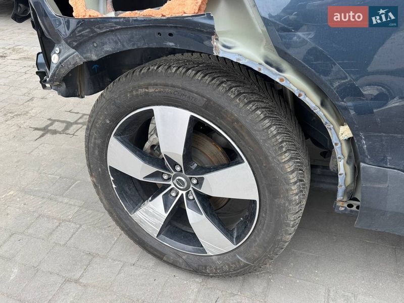 Внедорожник / Кроссовер Volvo XC40 2021 в Львове