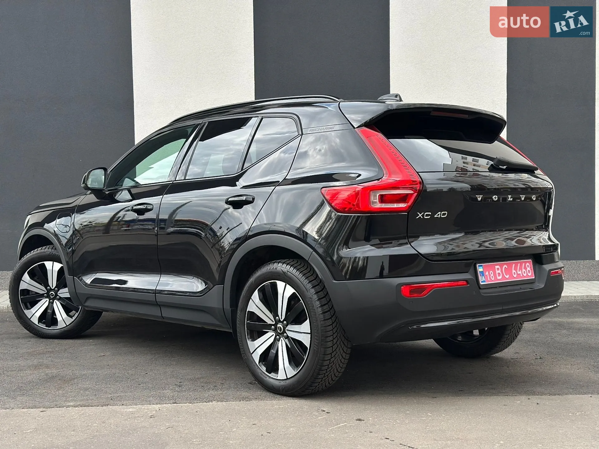 2023 Volvo XC40 - мініатюра 9