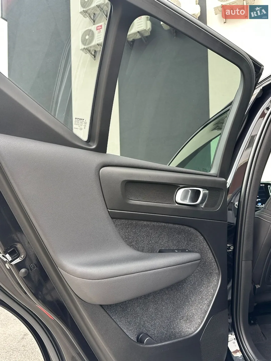 2023 Volvo XC40 - мініатюра 46