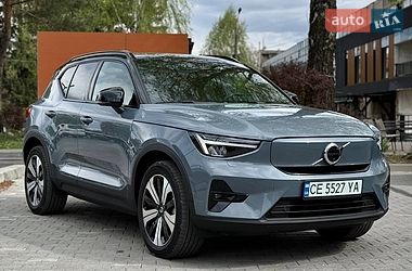Позашляховик / Кросовер Volvo XC40 2023 в Чернівцях