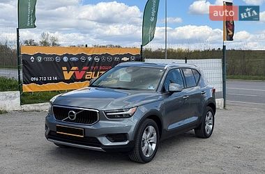Внедорожник / Кроссовер Volvo XC40 2018 в Казатине