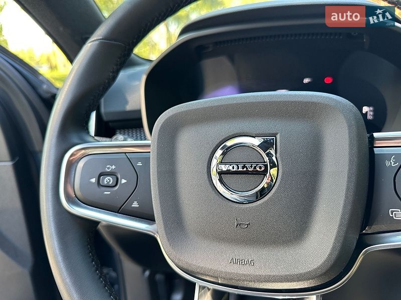 Внедорожник / Кроссовер Volvo XC40 2021 в Броварах
