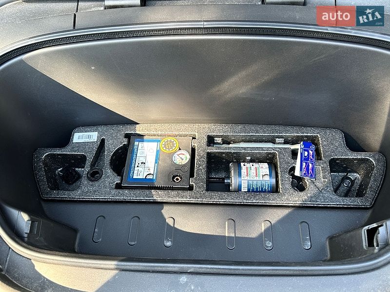 Внедорожник / Кроссовер Volvo XC40 2021 в Броварах