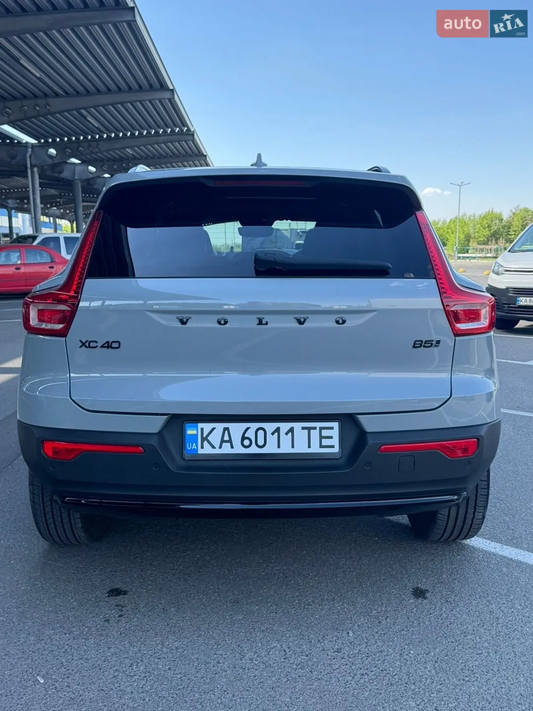 2023 Volvo XC40 - мініатюра 8