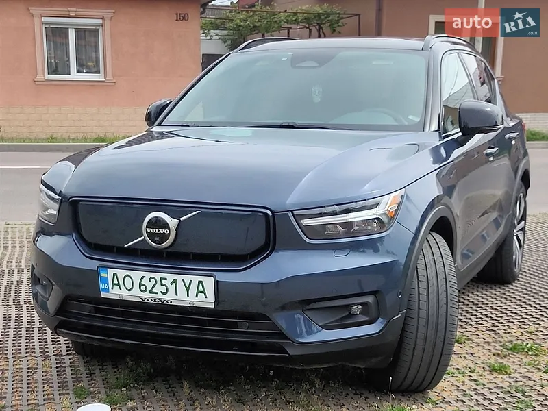 Volvo XC40