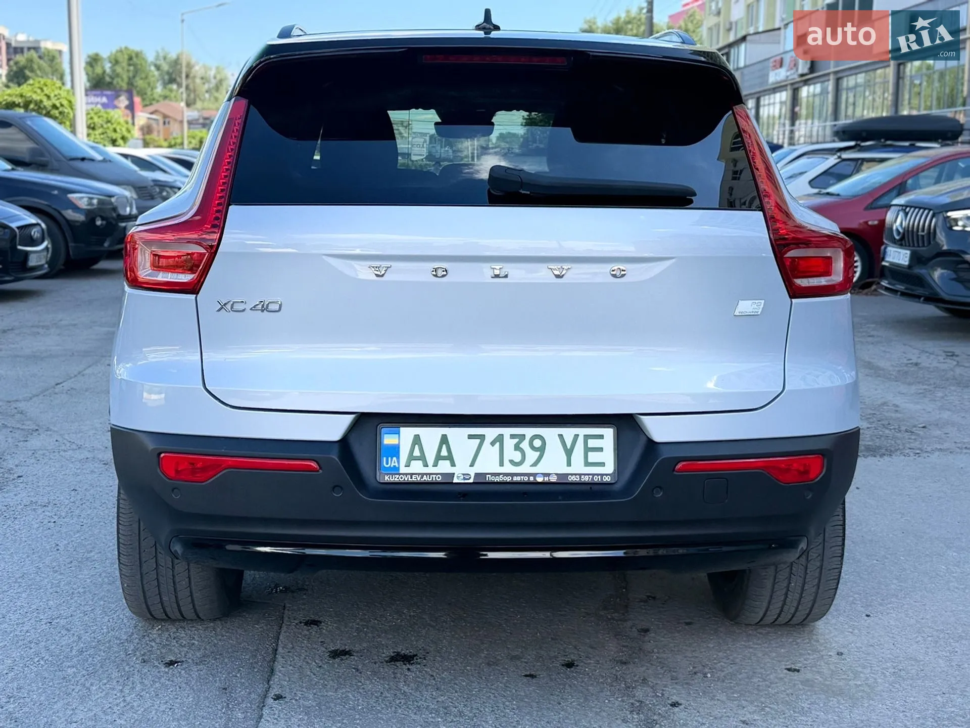 2021 Volvo XC40 - мініатюра 10