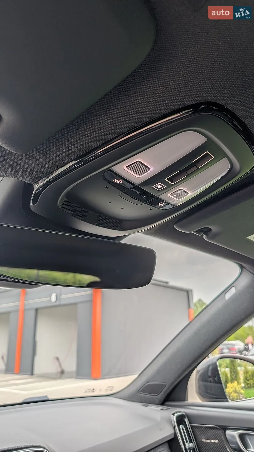 2023 Volvo XC40 - мініатюра 22