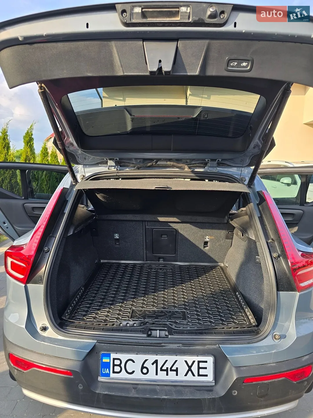 2023 Volvo XC40 - мініатюра 25