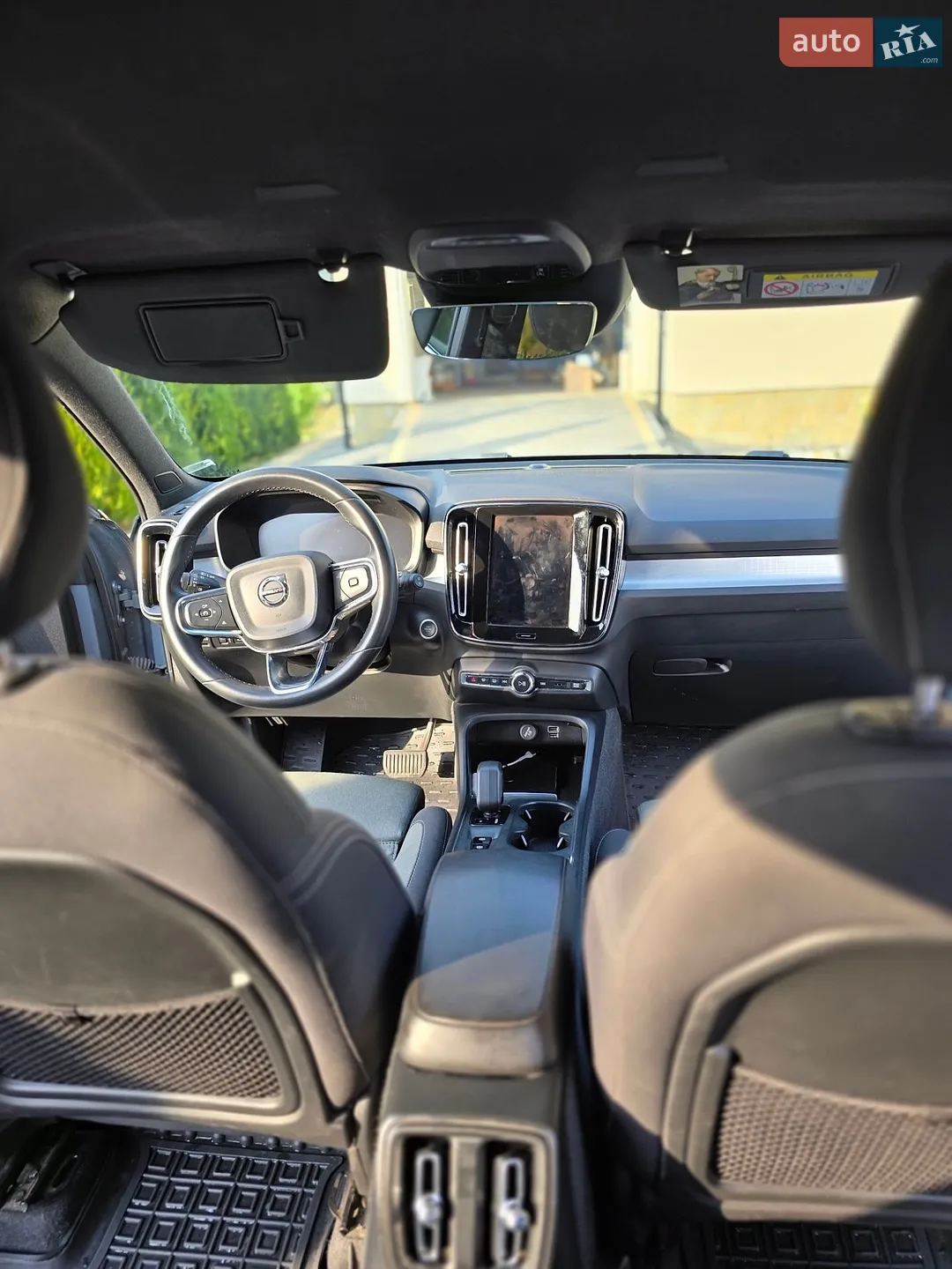 2023 Volvo XC40 - мініатюра 28