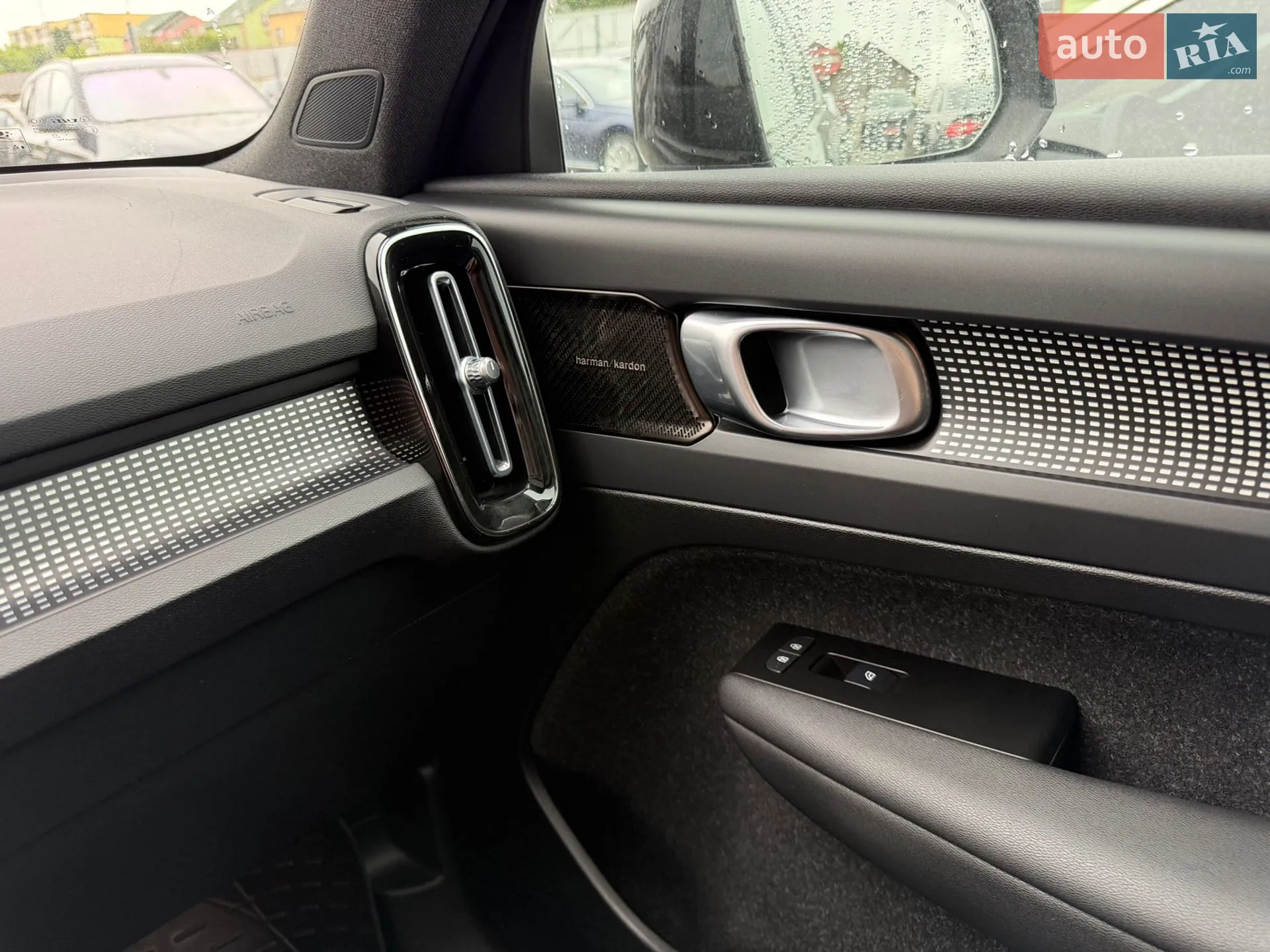 2021 Volvo XC40 - мініатюра 27