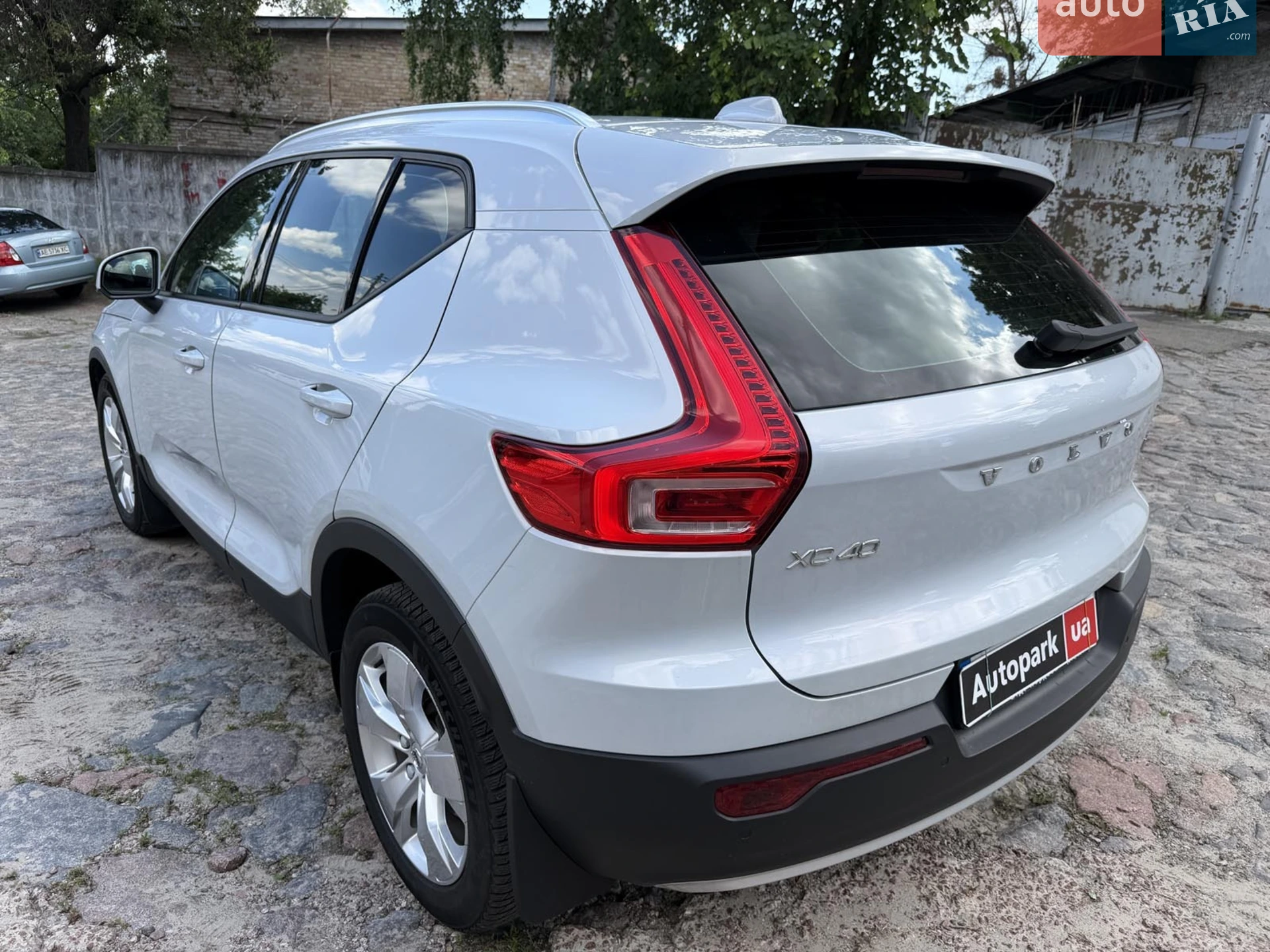 2019 Volvo XC40 - мініатюра 8