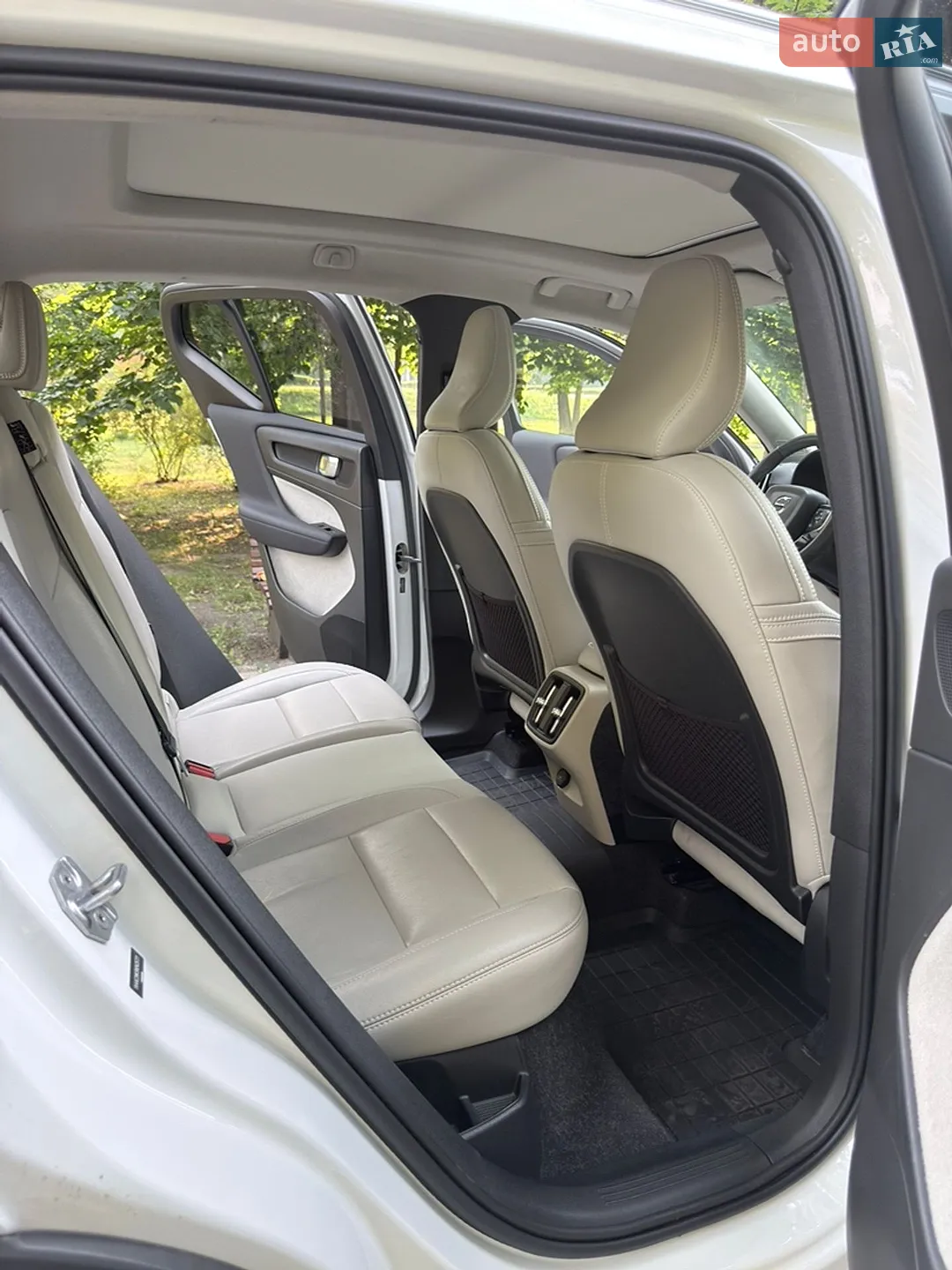 2020 Volvo XC40 - мініатюра 32