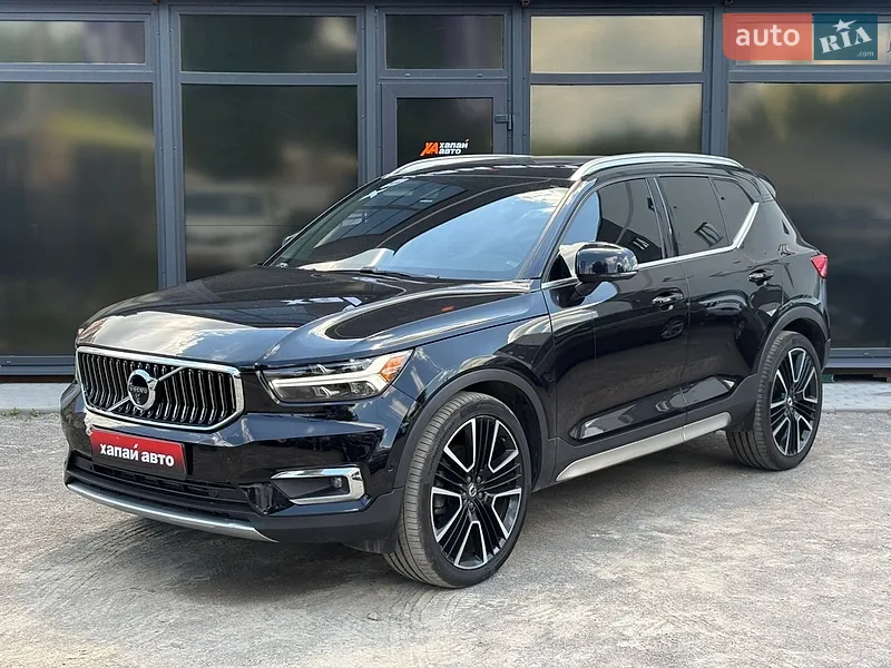 Volvo XC40 2019