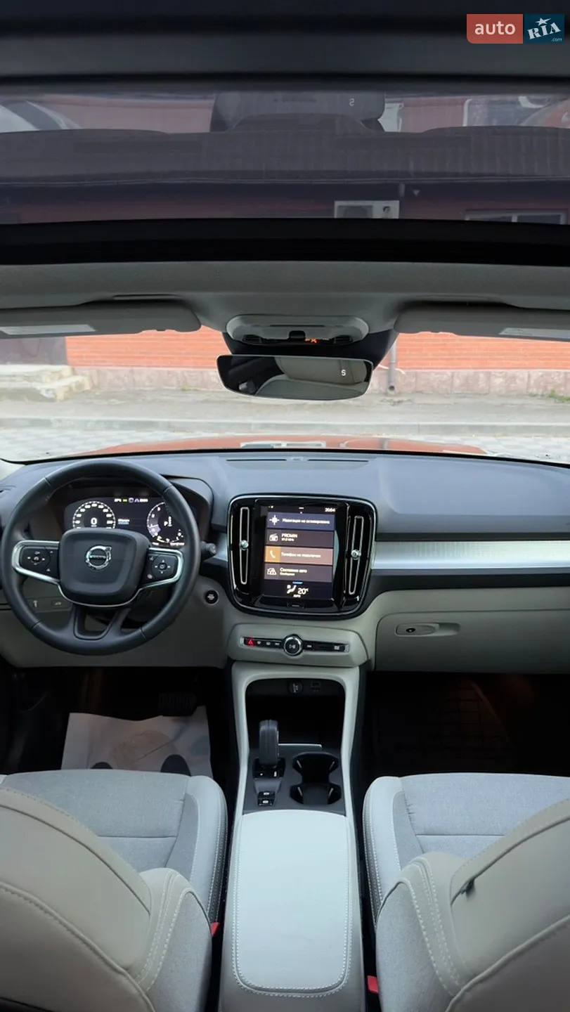 2020 Volvo XC40 - мініатюра 7