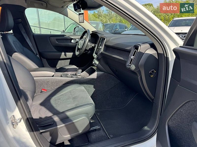 Внедорожник / Кроссовер Volvo XC40 2019 в Львове