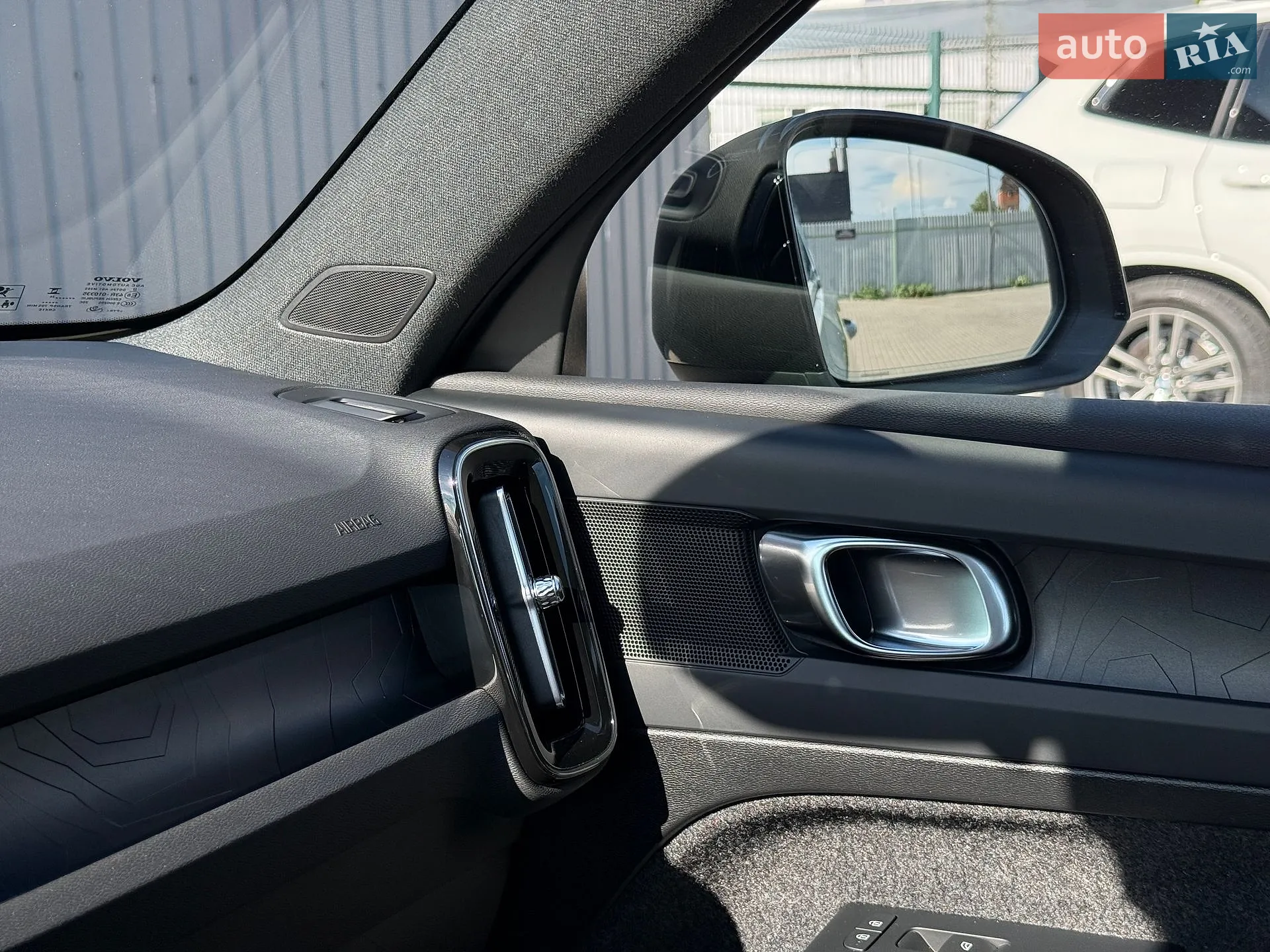 2024 Volvo XC40 - мініатюра 50