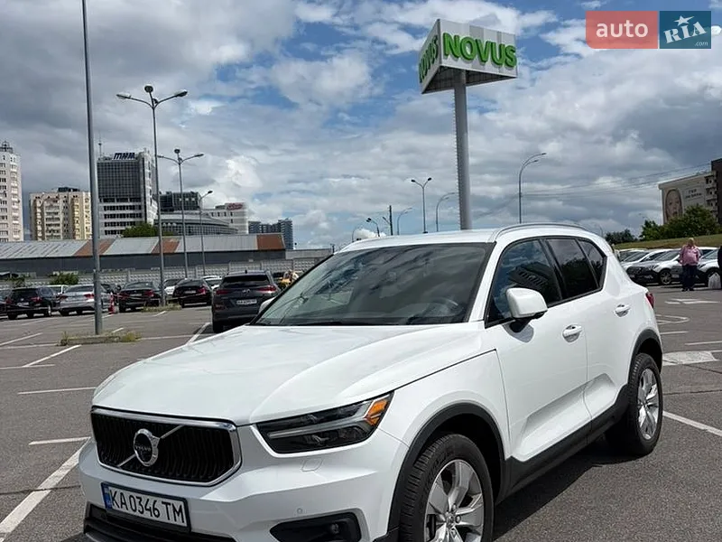 Volvo XC40 2020