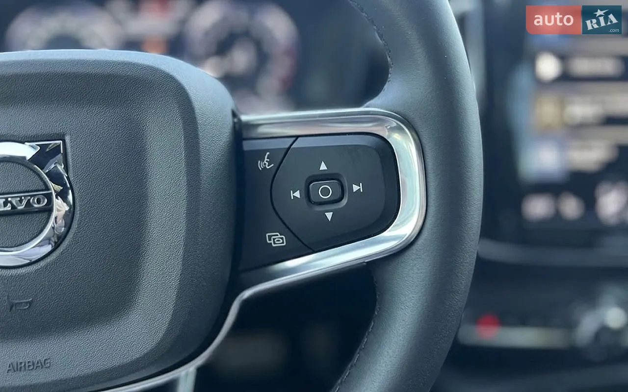 2022 Volvo XC40 - мініатюра 12