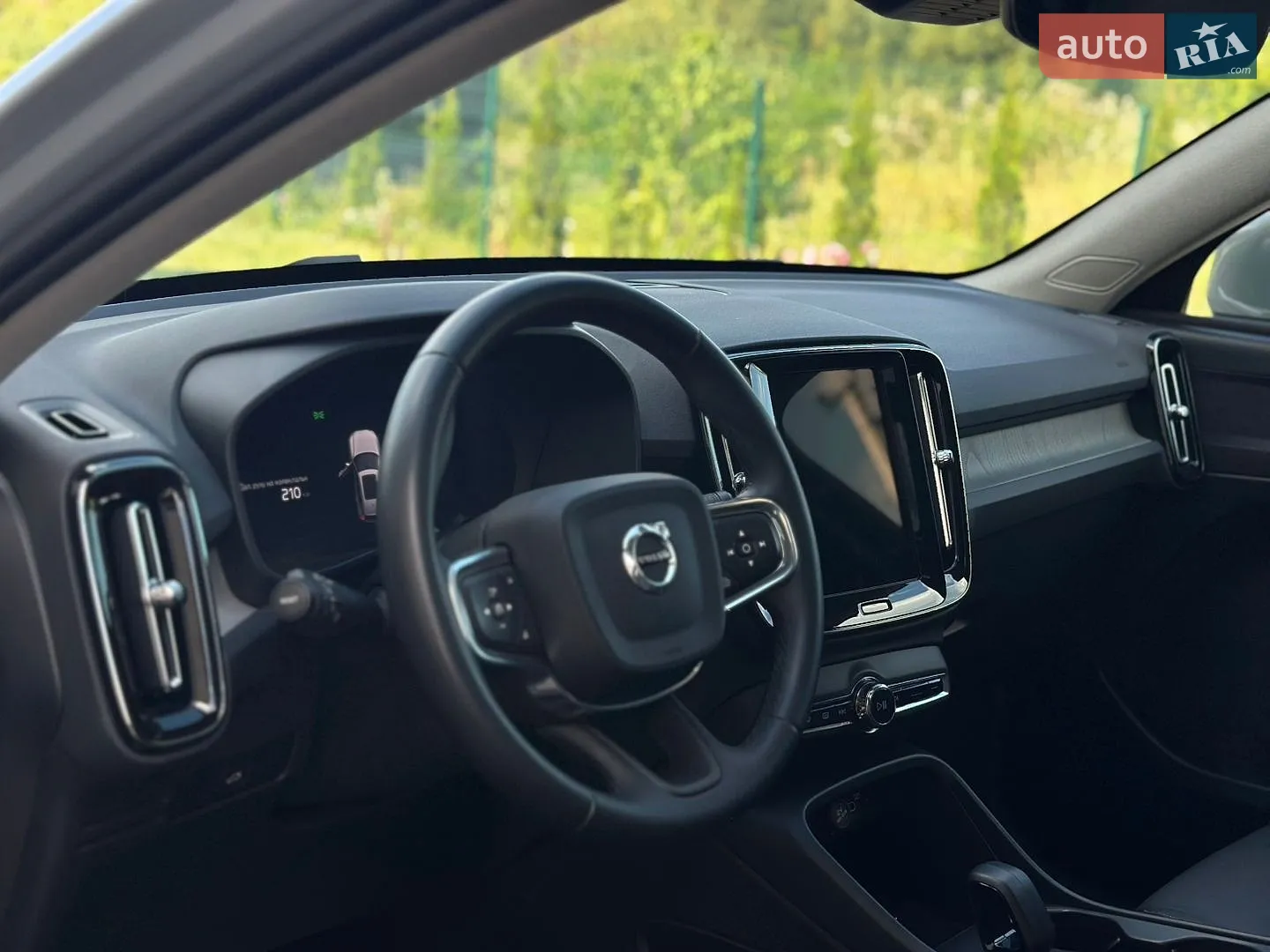 2023 Volvo XC40 - мініатюра 28