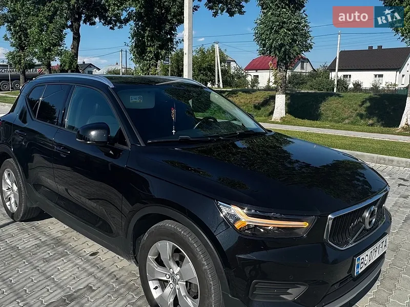 Volvo XC40