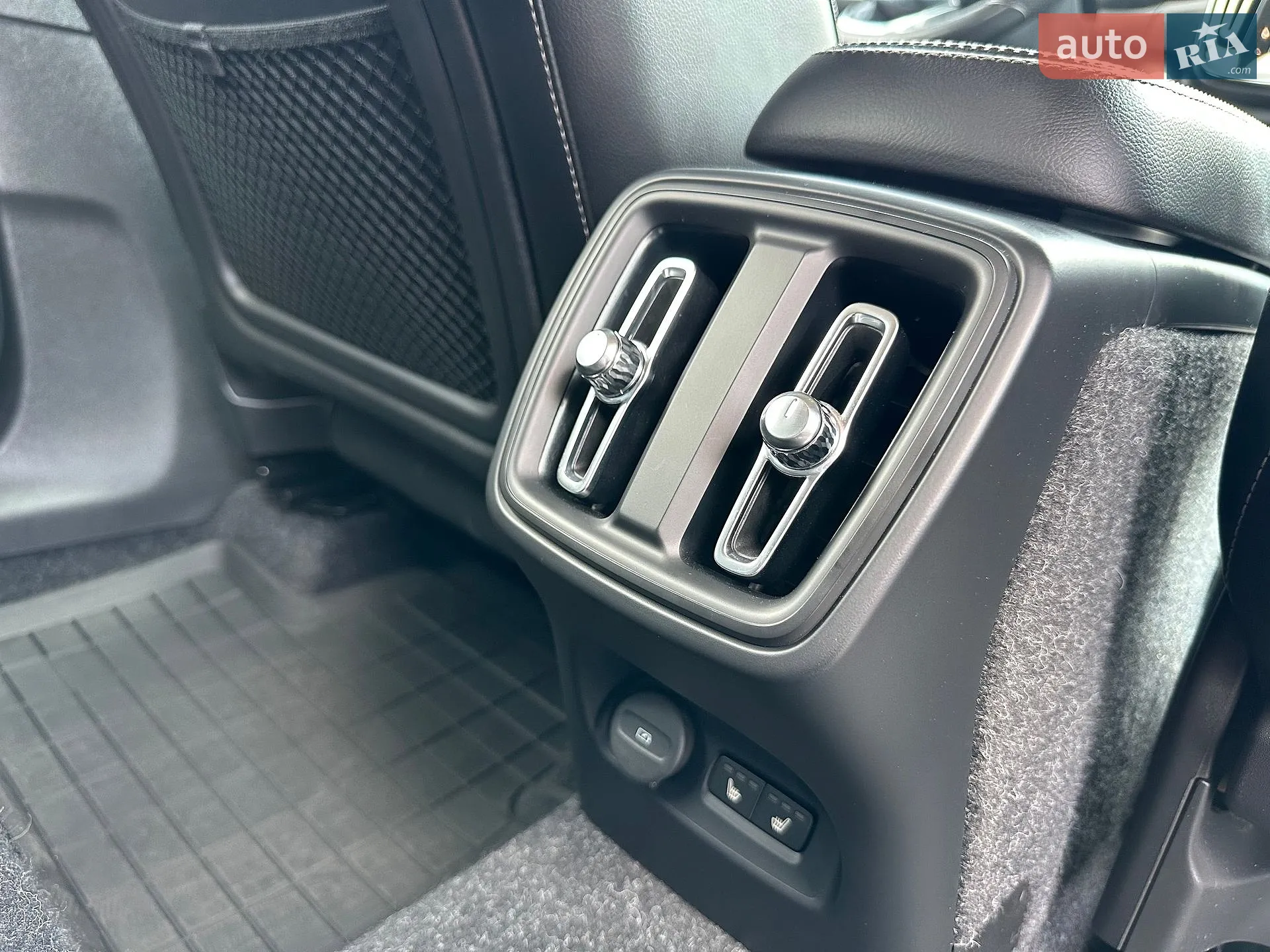 2019 Volvo XC40 - мініатюра 32