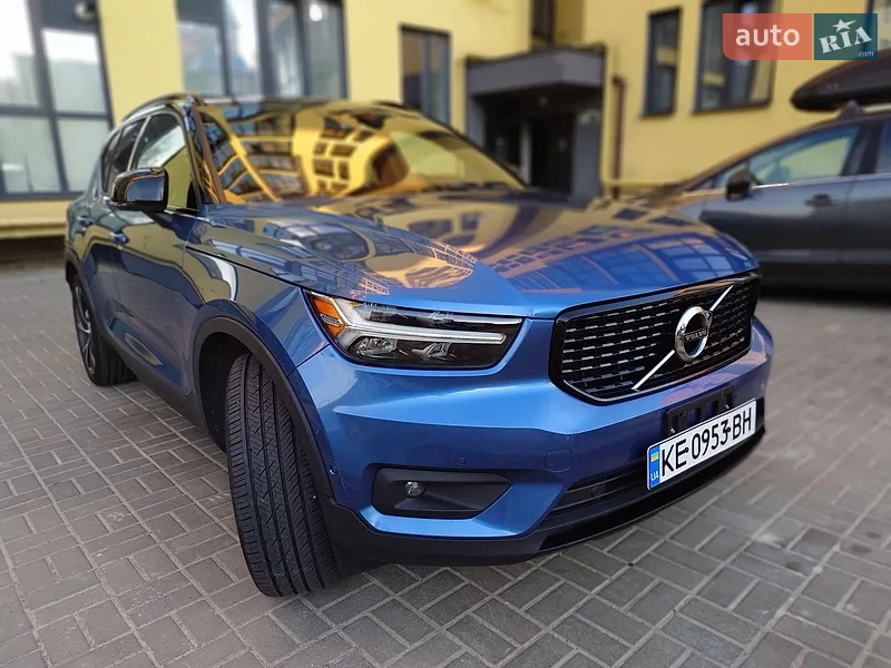 Volvo XC40