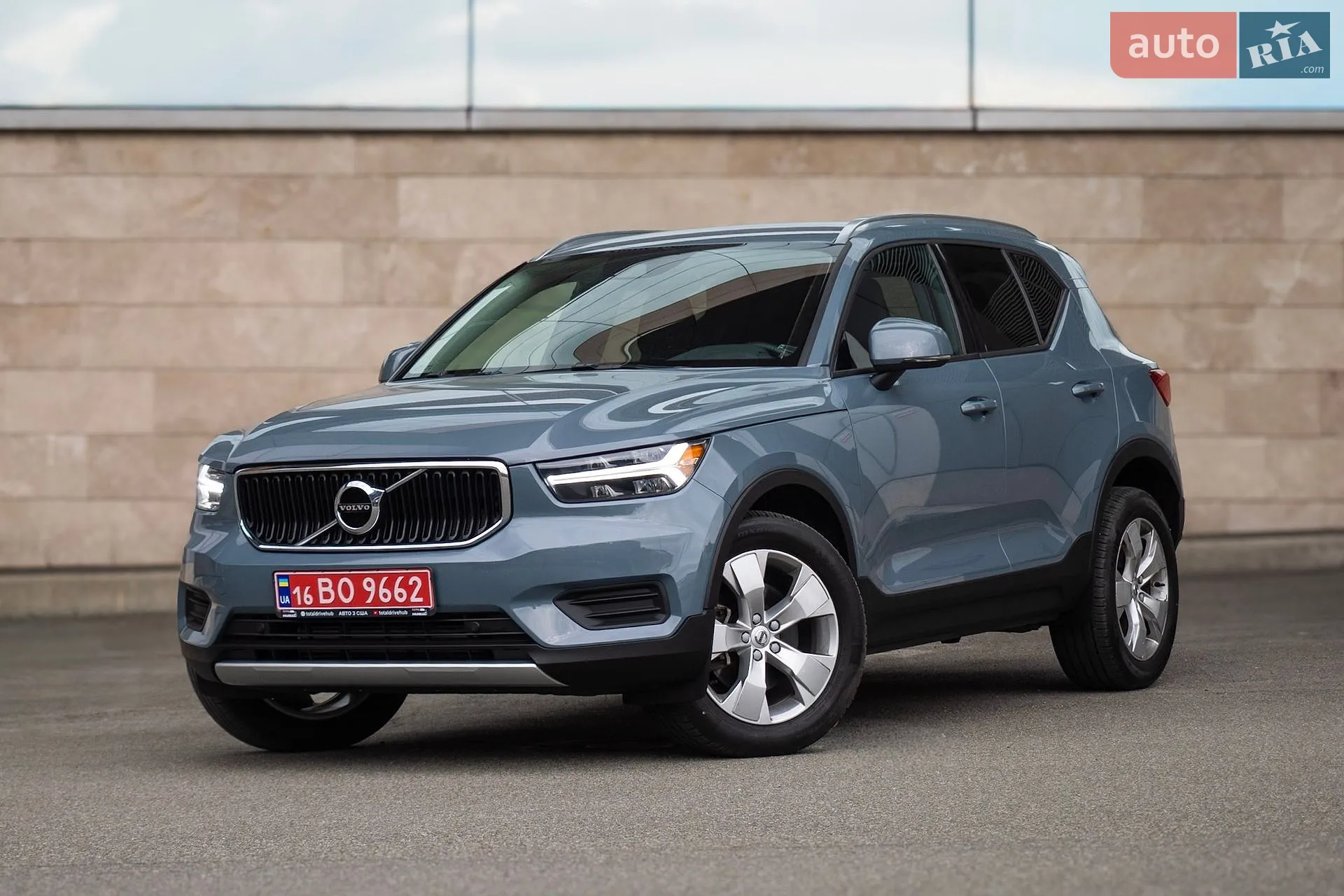 2022 Volvo XC40 - мініатюра 8