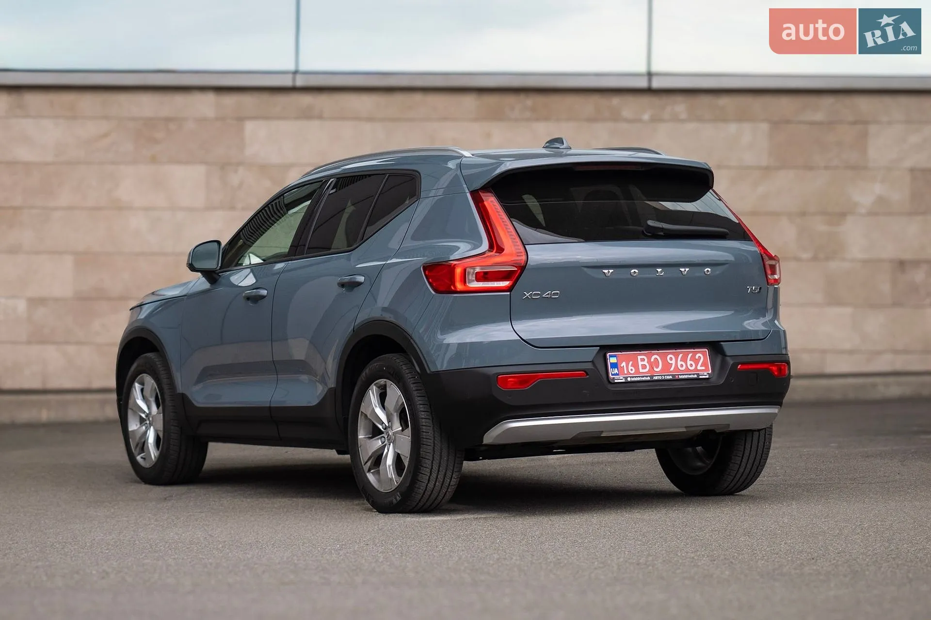 2022 Volvo XC40 - мініатюра 5