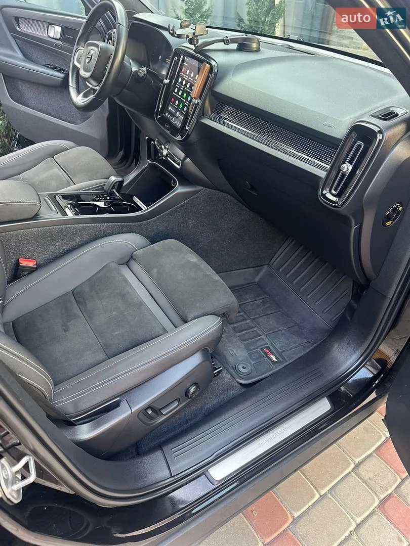 2022 Volvo XC40 - мініатюра 13