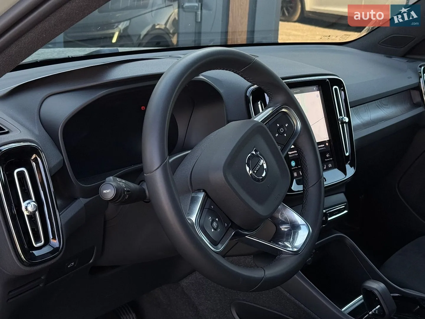 2024 Volvo XC40 - мініатюра 12