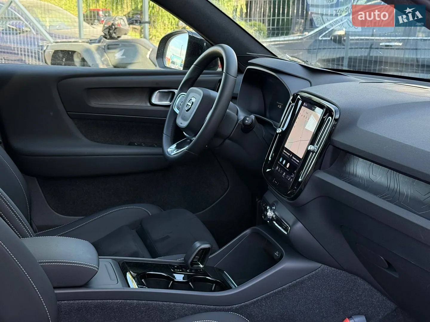2024 Volvo XC40 - мініатюра 23