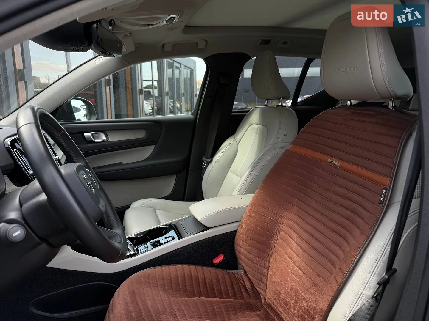 2018 Volvo XC40 - мініатюра 10
