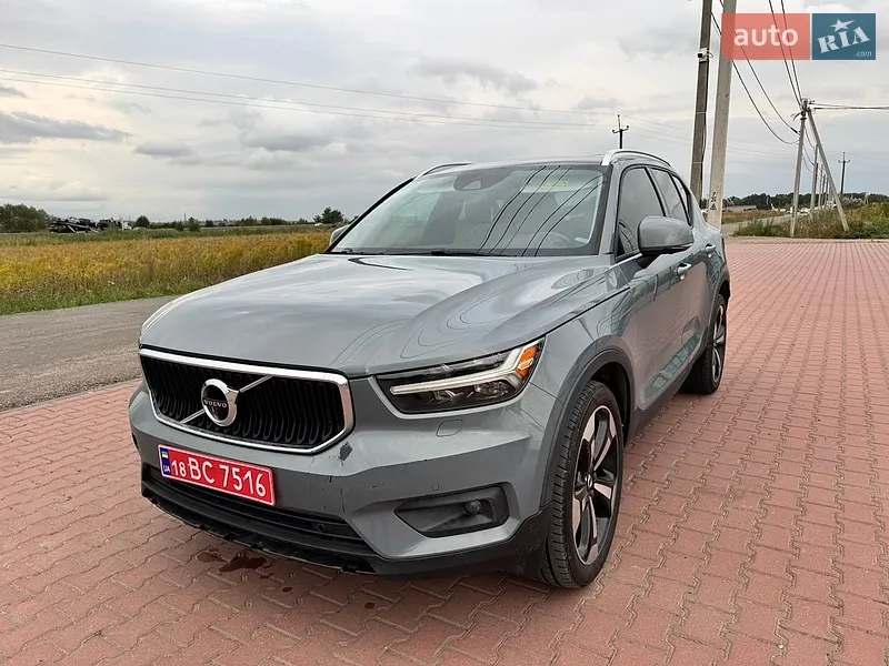 Volvo XC40