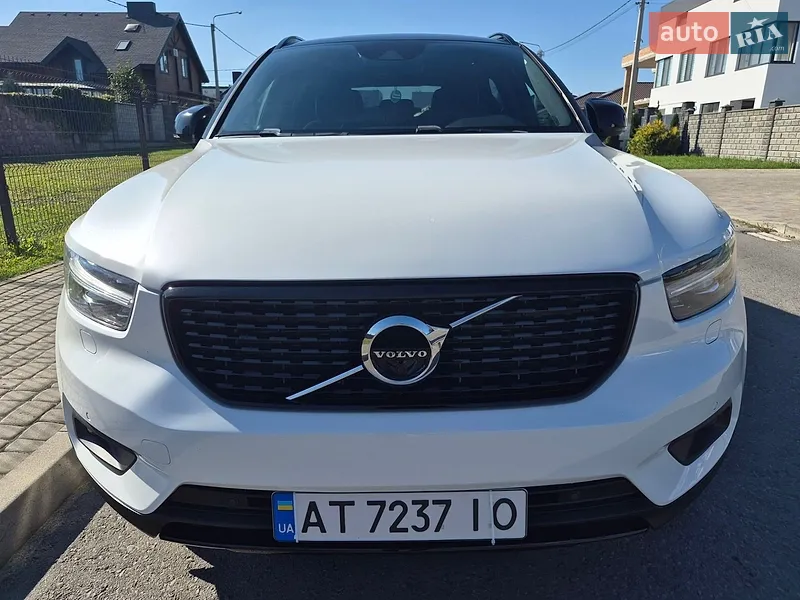 Volvo XC40