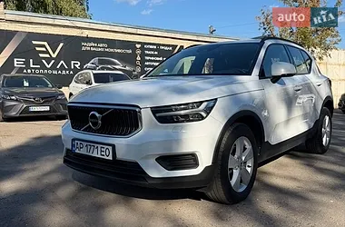 Volvo XC40 2019