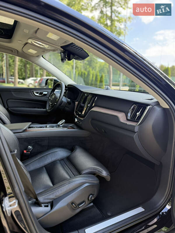 Внедорожник / Кроссовер Volvo XC60 Recharge 2023 в Львове фото 15 Внедорожник / Кроссовер Volvo XC60 Recharge 2023 в Львове