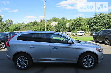Позашляховик / Кросовер Volvo XC60 2014 в 