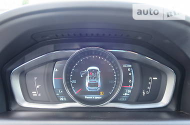 Позашляховик / Кросовер Volvo XC60 2014 в 