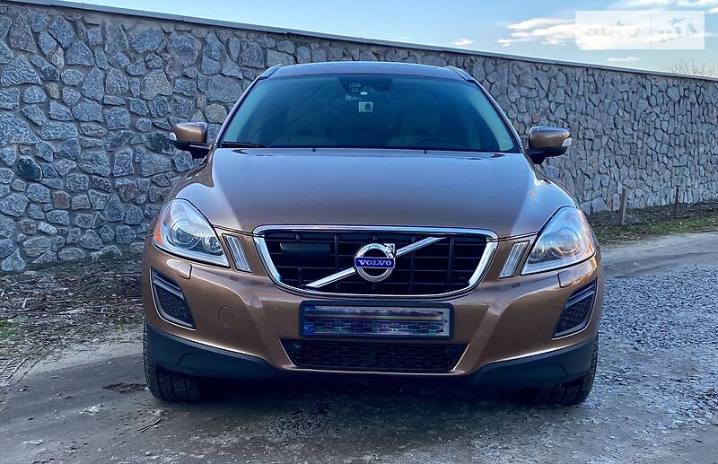 Внедорожник / Кроссовер Volvo XC60 2012 в Кременчуге фото 7 Внедорожник / Кроссовер Volvo XC60 2012 в Кременчуге