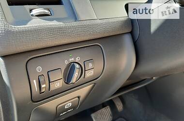 Внедорожник / Кроссовер Volvo XC60 2011 в 