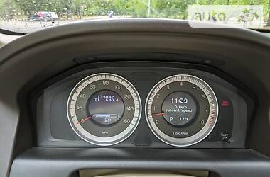 Позашляховик / Кросовер Volvo XC60 2011 в 