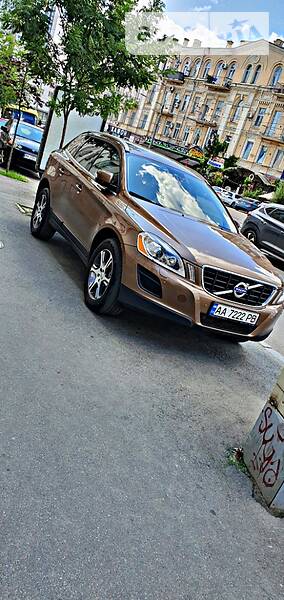 Позашляховик / Кросовер Volvo XC60 2012 в Києві